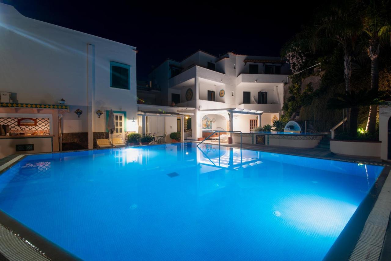 Hotel Villa Bianca Forio  Luaran gambar